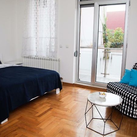 Mikele Apartment Belgrade Exterior photo